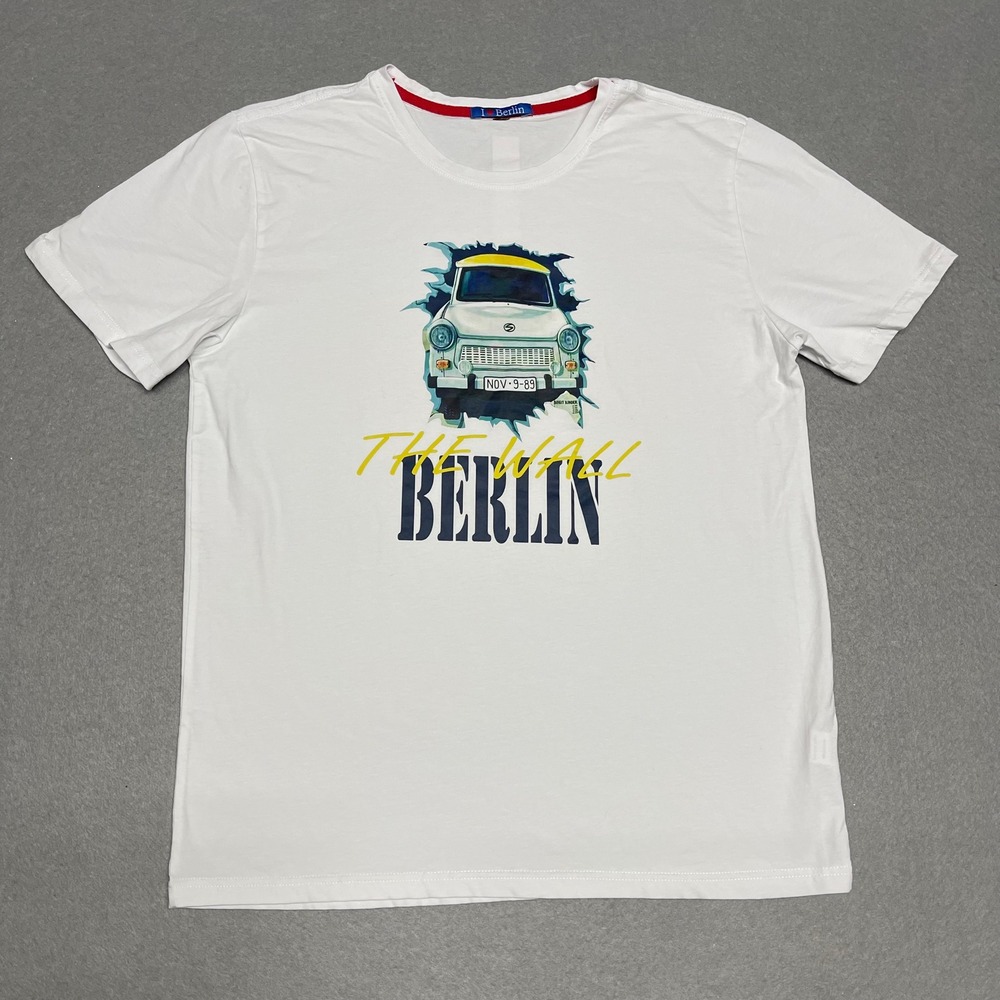 Fall of the Berlin Wall T-Shirt Mens Large White Vintage Trabant Graphic‎ Cotton